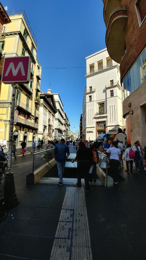 Vico Gelso Napoli Bed & Breakfast ภายนอก รูปภาพ