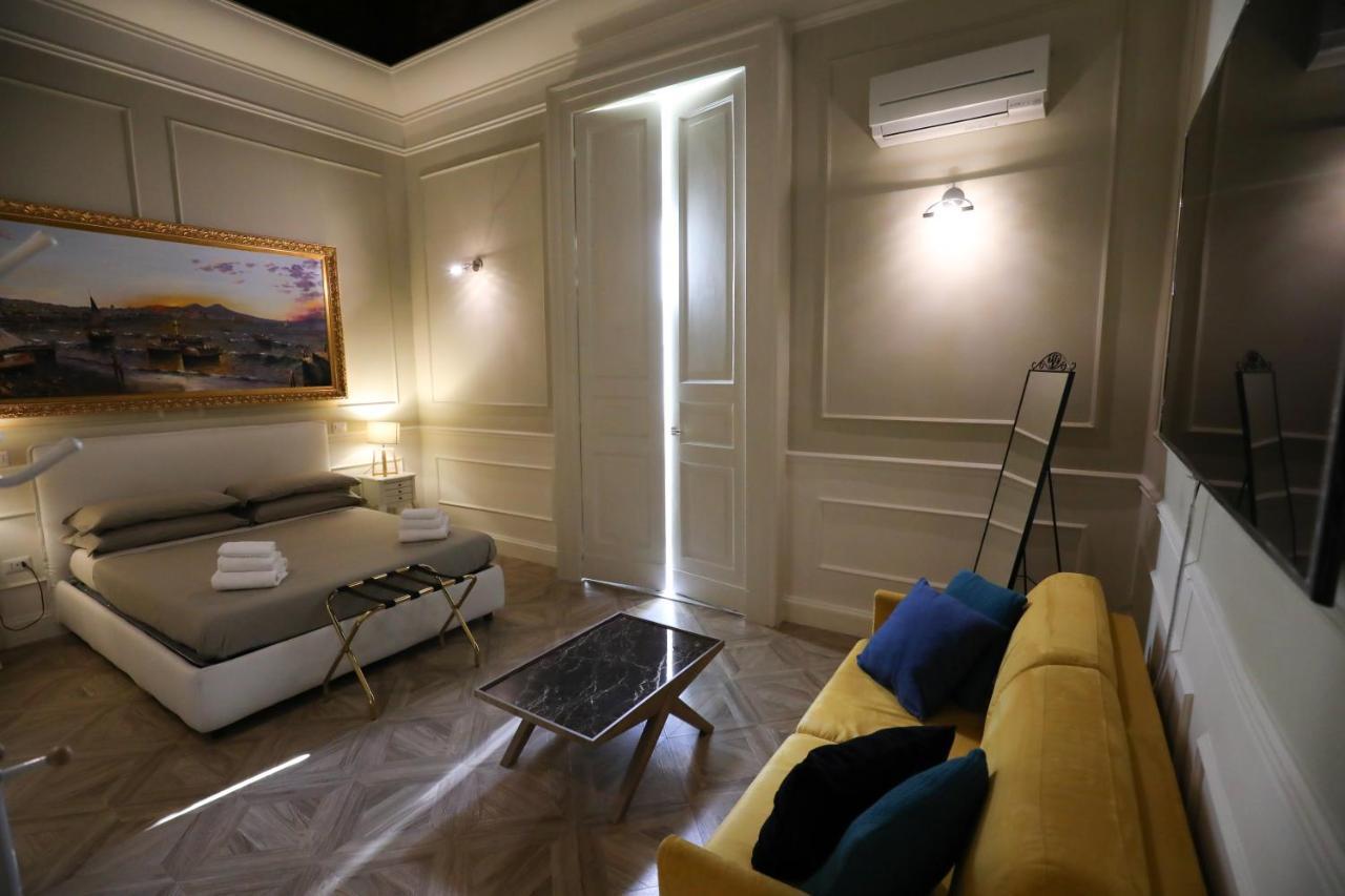 Vico Gelso Napoli Bed & Breakfast ภายนอก รูปภาพ