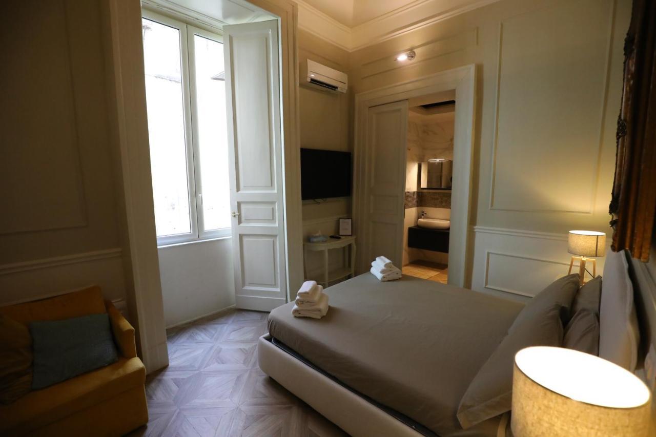 Vico Gelso Napoli Bed & Breakfast ภายนอก รูปภาพ