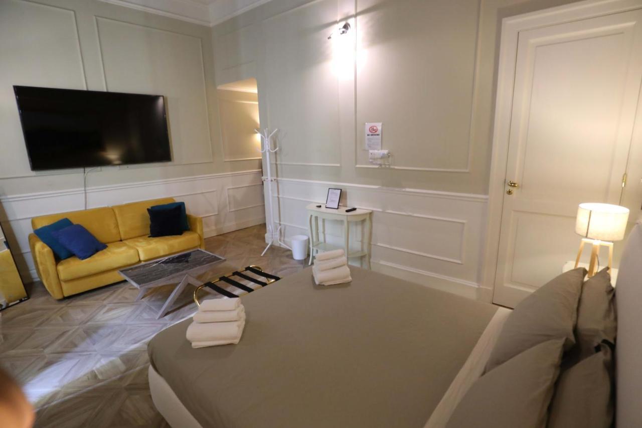 Vico Gelso Napoli Bed & Breakfast ภายนอก รูปภาพ